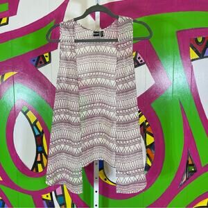 Cruel, Flowy Sheer Print Vest. Size S/M. In excellent condition!